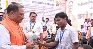 मोदी जी की गारंटी के अनुरूप हमने हर वर्ग से जुड़े वायदों को पूरा किया : मुख्यमंत्री श्री विष्णु देव साय