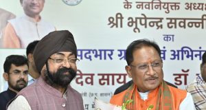 मुख्यमंत्री श्री विष्णु देव साय क्रेडा के नवनियुक्त अध्यक्ष श्री भूपेंद्र सवन्नी के पदभार ग्रहण समारोह में हुए शामिल
