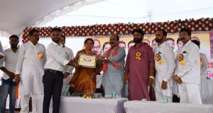 उप मुख्यमंत्री श्री अरुण साव कर्मा माता मंदिर प्राण प्रतिष्ठा एवं सम्मान समारोह में हुए शामिल