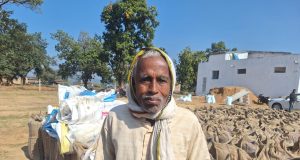 मृणाल मंडल ने धान विक्रय का सही मूल्य मिला