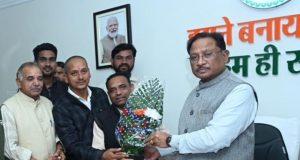 मुख्यमंत्री श्री विष्णु देव साय से कुंभकार समाज के प्रतिनिधि मंडल की सौजन्य मुलाकात