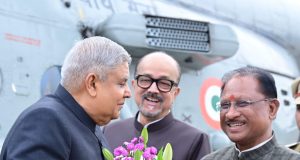 मुख्यमंत्री श्री विष्णु देव साय ने उपराष्ट्रपति श्री धनखड़ का किया आत्मीय स्वागत