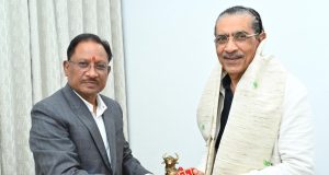 मुख्यमंत्री श्री विष्णु देव साय से सुप्रसिद्ध फिल्म निर्माता एवं निर्देशक श्री प्रकाश झा ने की सौजन्य मुलाकात