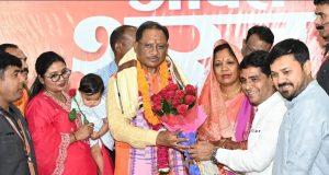 मुख्यमंत्री श्री विष्णु देव साय को मिली जन-जन की शुभकामनाएं, जन्मदिन पर मुख्यमंत्री निवास बना उल्लास का केंद्र