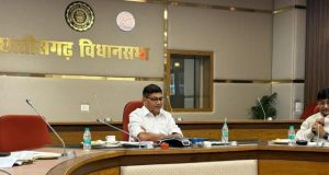 मुख्य सचिव श्री अमिताभ जैन ने सड़क पर जन्मदिन मनाने और सार्वजनिक यातायात को बाधित करने वालों पर कड़ी कार्यवाही करने के दिए निर्देश