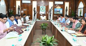 मुख्यमंत्री श्री विष्णु देव साय की अध्यक्षता में आज यहां मुख्यमंत्री निवास कार्यालय में आयोजित कैबिनेट की बैठक में अनेक महत्वपूर्ण निर्णय लिए गए –