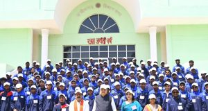 सुकमा के ग्रामीणों ने पहली बार राजधानी का किया भ्रमण, विधानसभा कार्यवाही देखकर हुए उत्साहित