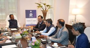 मुख्यमंत्री विष्णुदेव साय से मिले आईईएसए अध्यक्ष, इलेक्ट्रॉनिक्स और सेमीकंडक्टर क्षेत्र में निवेश को लेकर हुई चर्चा