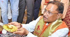 मुख्यमंत्री श्री विष्णु देव साय ने रामनवमी पर श्रीराम मंदिर में की पूजा-अर्चना