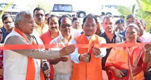 मुख्यमंत्री श्री विष्णुदेव साय ने बगिया में पर्यावरण वाटिका का किया लोकार्पण