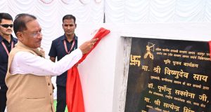 मुख्यमंत्री श्री विष्णुदेव साय ने स्वर्गीय जगदेव राम उरांव कल्याण आश्रम चिकित्सालय का भूमिपूजन किया