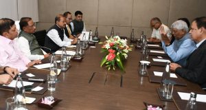 मुंबई में आज श्रीलंका के प्रमुख औद्योगिक समूह ललन ग्रुप के प्रतिनिधि श्री दिलीप पारिक ने छत्तीसगढ़ के मुख्यमंत्री श्री विष्णुदेव साय से सौजन्य मुलाक़ात की।