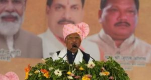 मुख्यमंत्री श्री विष्णुदेव साय के आगमन पर उनका लोकनृत्य व लोकगीत के माध्यम से भव्य स्वागत किया गया