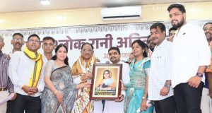 धरसीवां में दर्ज संख्या से अधिक शिक्षक