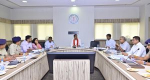 गौवंश तस्करी पर प्रभावी अंकुश लगाने उपमुख्यमंत्री श्री विजय शर्मा की अध्यक्षता में हुई बैठक