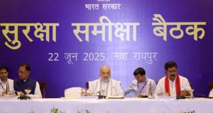 केन्द्रीय गृह एवं सहकारिता मंत्री श्री अमित शाह ने रायपुर में नक्सलवाद पर छत्तीसगढ़, आंध्र प्रदेश, तेलंगाना, मध्य प्रदेश, महाराष्ट्र, झारखंड और ओडिशा के DGP/ADGP एवं वरिष्ठ अधिकारियों के साथ समीक्षा बैठक की अध्यक्षता की