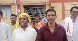 वर्षों बाद युक्तियुक्तकरण से मिले गणित और विज्ञान के व्याख्याता अभिभावकों ने जाहिर की खुशी