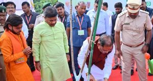 मुख्यमंत्री श्री विष्णु देव साय ने नवीन विधानसभा परिसर में किया पौधरोपण