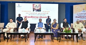 हास्य कवि डॉ. दुबे अपनी हँसती-गुदगुदाती कविताओं के माध्यम से सदैव रहेंगे हमारे बीच जीवित – मुख्यमंत्री श्री विष्णु देव साय