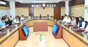 मुख्यमंत्री श्री विष्णु देव साय की अध्यक्षता में मंत्रालय, महानदी भवन में कैबिनेट की बैठक शुरू