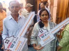 पक्का आशियाना मिलने से खिले चेहरे भवन अनुज्ञा और वय वंदन कार्ड सहित कई योजनाओं का लाभ