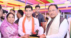 लोकपरंपराएं एवं संस्कृति समाज को जोड़ने का बेहतर माध्यम : मुख्यमंत्री श्री विष्णु देव साय