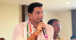 व्यापम और पीएससी की परीक्षाओं में त्रुटिपूर्ण प्रश्न पत्रों पर उठे सवाल, विधायक देवेंद्र यादव ने राज्यपाल से की शिकायत