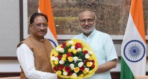 मुख्यमंत्री श्री विष्णु देव साय ने उपराष्ट्रपति श्री सी. पी. राधाकृष्णन से की सौजन्य भेंट