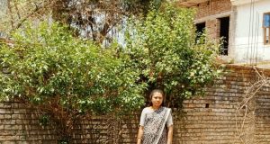 सेंट्रिंग प्लेट्स से मिला दी रश्मि के सपनों को सहारा