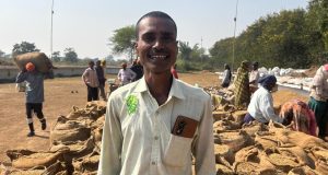 सुगम धान खरीदी से बढ़ा किसानों का आत्मविश्वास — ग्रामीण अर्थव्यवस्था में लौट रही रौनक