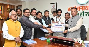 मुख्यमंत्री श्री विष्णुदेव साय से सतनामी विकास परिषद के प्रतिनिधिमंडल ने की सौजन्य भेंट