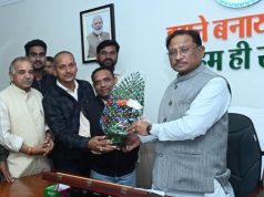 मुख्यमंत्री श्री विष्णु देव साय से कुंभकार समाज के प्रतिनिधि मंडल की सौजन्य मुलाकात