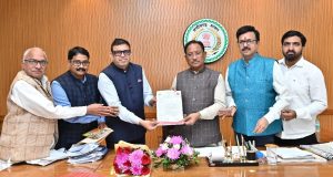 मुख्यमंत्री से CAIT प्रतिनिधियों की सौजन्य मुलाकात, स्वदेशी संकल्प यात्रा में शामिल होने का दिया आमंत्रण