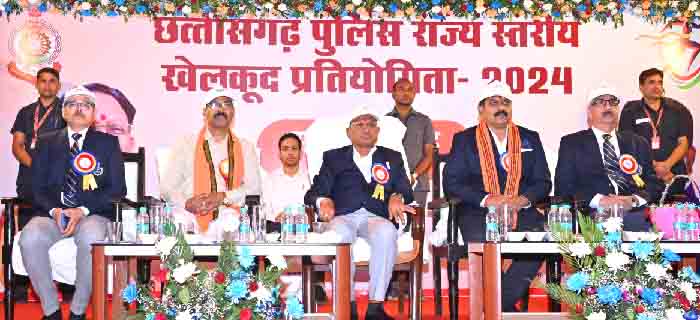 मुख्यमंत्री विष्णु देव साय ने छत्तीसगढ़ पुलिस के खेलकूद प्रतियोगिता 2024 के समापन समारोह में लिया भाग