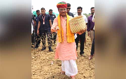 छत्तीसगढ़ में मानसून की बौछारों के साथ खेती-किसानी का काम शुरू