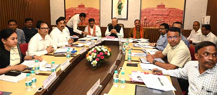 विधानसभा अध्यक्ष और स्वास्थ्य मंत्री ने स्वास्थ्य व्यवस्था में सुधार के लिए चर्चा की