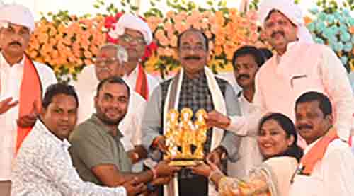 उपमुख्यमंत्री श्री अरुण साव द्वारा अहिवारा को 2 करोड़ 68 लाख रुपये लागत के 41 विकास कार्याे की सौगाते उपमुख्यमंत्री श्री अरुण साव द्वारा अहिवारा को 2 करोड़ 68 लाख रुपये लागत के 41 विकास कार्याे की सौगाते