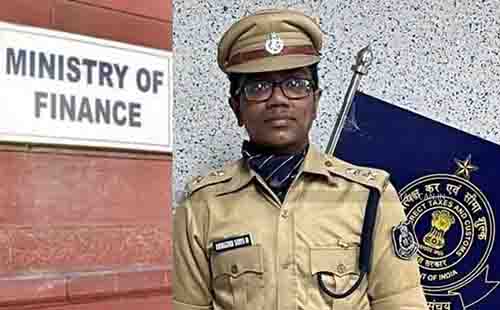 वित्त मंत्रालय ने ऐतिहासिक फैसले में महिला आईआरएस अधिकारी को नाम व लिंग बदलने की दी अनुमति वित्त मंत्रालय ने ऐतिहासिक फैसले में महिला आईआरएस अधिकारी को नाम व लिंग बदलने की दी अनुमति