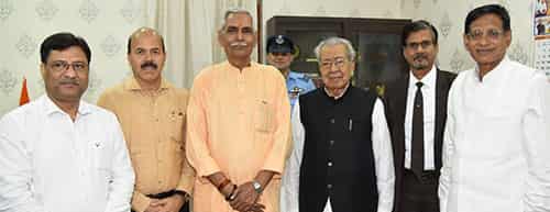 राज्यपाल विश्वभूषण हरिचंदन से कुलपतियों की सौजन्य भेंट राज्यपाल विश्वभूषण हरिचंदन से कुलपतियों की सौजन्य भेंट