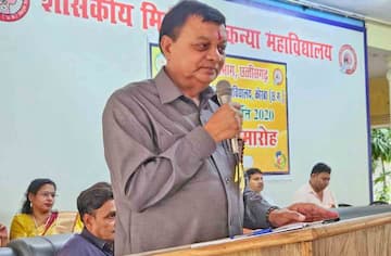 रायपुर में मंत्री लखन लाल देवांगन ने दीक्षारंभ समारोह में भाग लिया