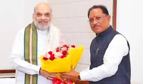 केन्द्रीय गृह एवं सहकारिता मंत्री अमित शाह ने कर्रेगुट्टालु पहाड़ी पर ‘ऑपरेशन ब्लैक फॉरेस्ट’ को सफलतापूर्वक अंजाम देने वाले सीआरपीएफ, छत्तीसगढ़ पुलिस, डीआरजीऔर कोबरा के जवानों से भेंट की और उन्हें सम्मानित किया केन्द्रीय गृह एवं सहकारिता मंत्री अमित शाह ने कर्रेगुट्टालु पहाड़ी पर ‘ऑपरेशन ब्लैक फॉरेस्ट’ को सफलतापूर्वक अंजाम देने वाले सीआरपीएफ, छत्तीसगढ़ पुलिस, डीआरजीऔर कोबरा के जवानों से भेंट की और उन्हें सम्मानित किया