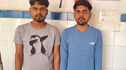 पत्नी से विवाद के बाद सौतेले बेटों ने पिता की हत्या की