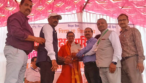 बानबरद (अहिवारा) में राज्य स्तरीय शिक्षक संगोष्ठी सम्पन्न – शिक्षा नीति 2020 पर हुआ मंथन