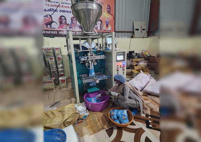 आकांक्षा महिला स्वयं सहायता समूह की पोषण आहार यूनिट से रोजगार मिला