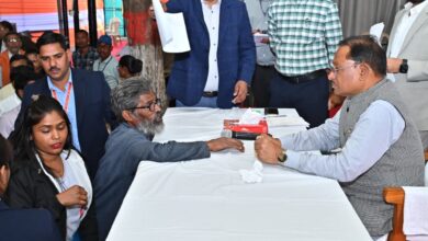 60 वर्षीय अविवाहित श्रमिक श्री हनुमंत राव का नहीं बना था राशन कार्ड