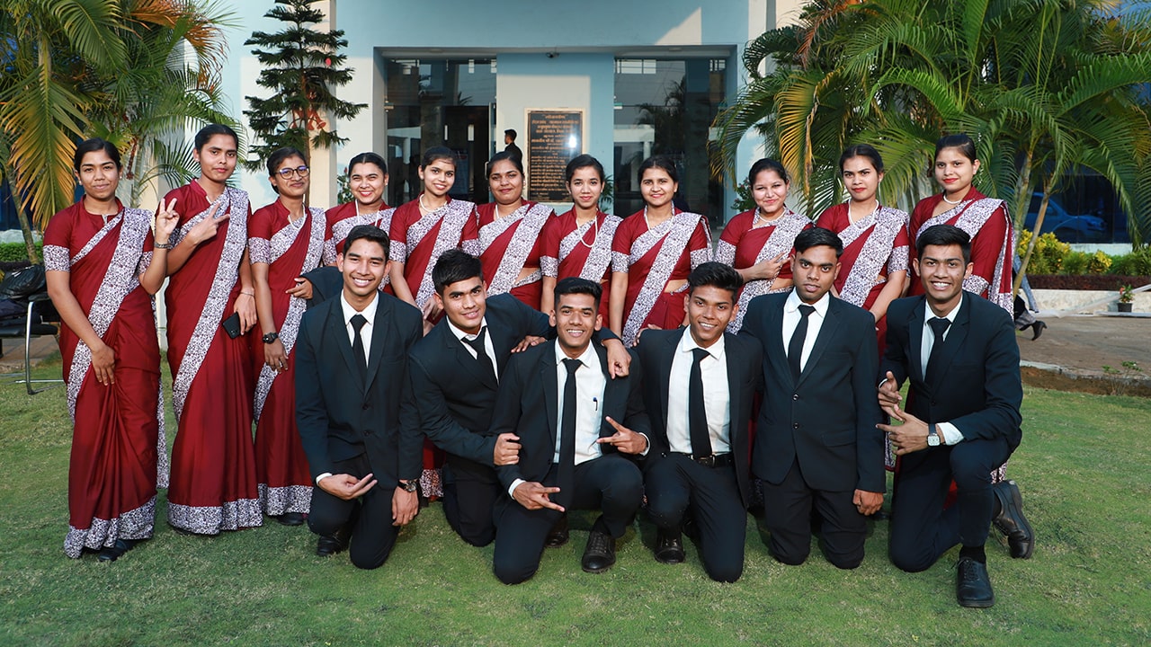 होटल प्रबंध संस्थान नया रायपुर में तीन वर्षीय डिग्री कोर्स की 80 सीटों के लिए ऑनलाइन आवेदन 25 जनवरी तक आमंत्रित