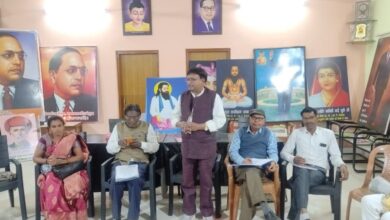 संत शिरोमणि रविदास महाराज की जयंती(1 फरवरी 2026, माघ पूर्णिमा) पर होने वाले इस भव्य कार्यक्रम में केंद्रीय सामाजिक न्याय एवं अधिकारिता मंत्री श्री रामदास आठवले अन्य केंद्रीय नेता तथा छत्तीसगढ़ के मुख्यमंत्री श्री विष्णु देव साय सहित प्रदेश के मंत्रीमंडल को आमंत्रित किया जाएगा।