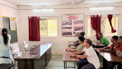 जिन हाथों ने कभी बंदूक थामकर हिंसा को अंजाम दिया, वही प्रशिक्षण लेकर सीख रहे हुनर