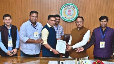 मुख्यमंत्री श्री विष्णुदेव साय से प्रेस क्लब प्रतिनिधिमंडल ने की सौजन्य मुलाकात मुख्यमंत्री श्री विष्णुदेव साय से प्रेस क्लब प्रतिनिधिमंडल ने की सौजन्य मुलाकात