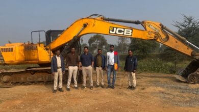 बस्तर में खनिज माफिया पर प्रशासन का शिकंजा, 5 हाईवा, 2 टिप्पर और एक पोकलेन मशीन जब्त